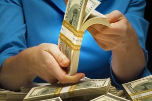 Hỗ trợ khởi nghiệp NGƯỜI CÓ TIỀN, CÓ ĐIỀU KIỆN